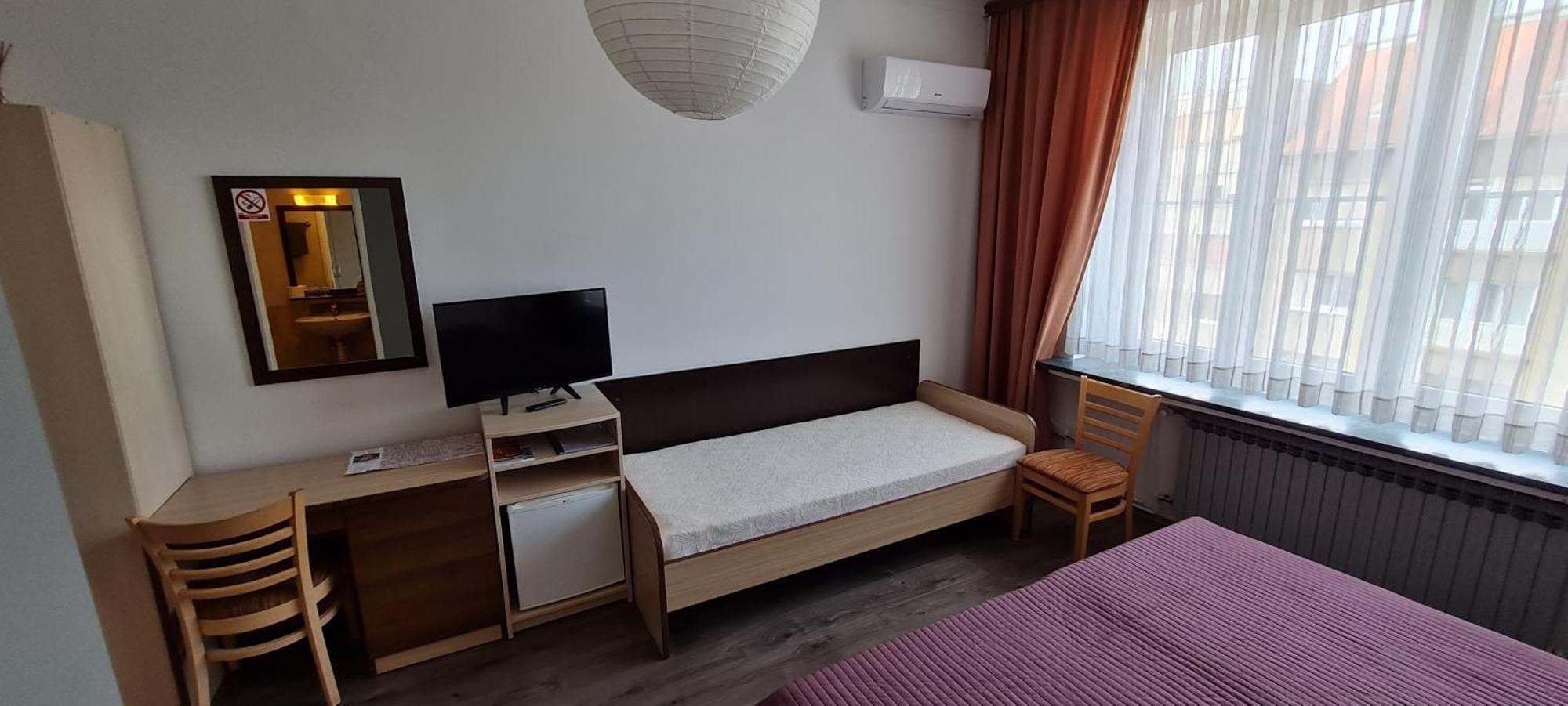 Rooms Lara Zagreb Bilik gambar