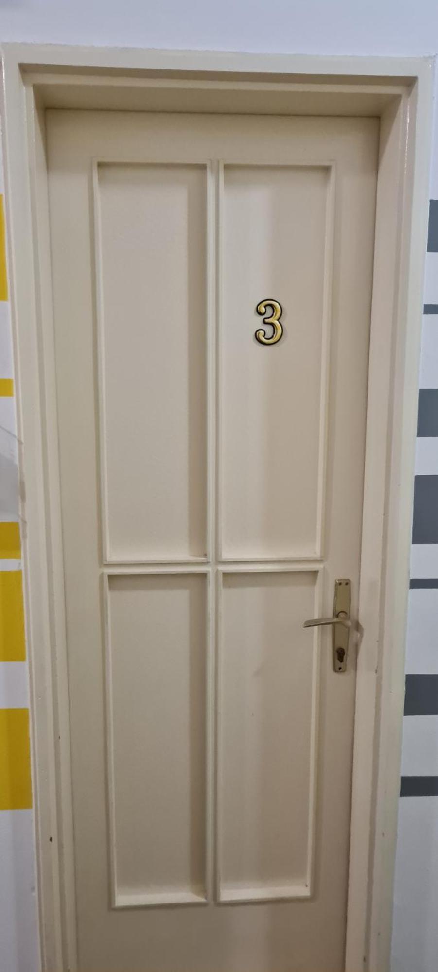 Rooms Lara Zagreb Bilik gambar